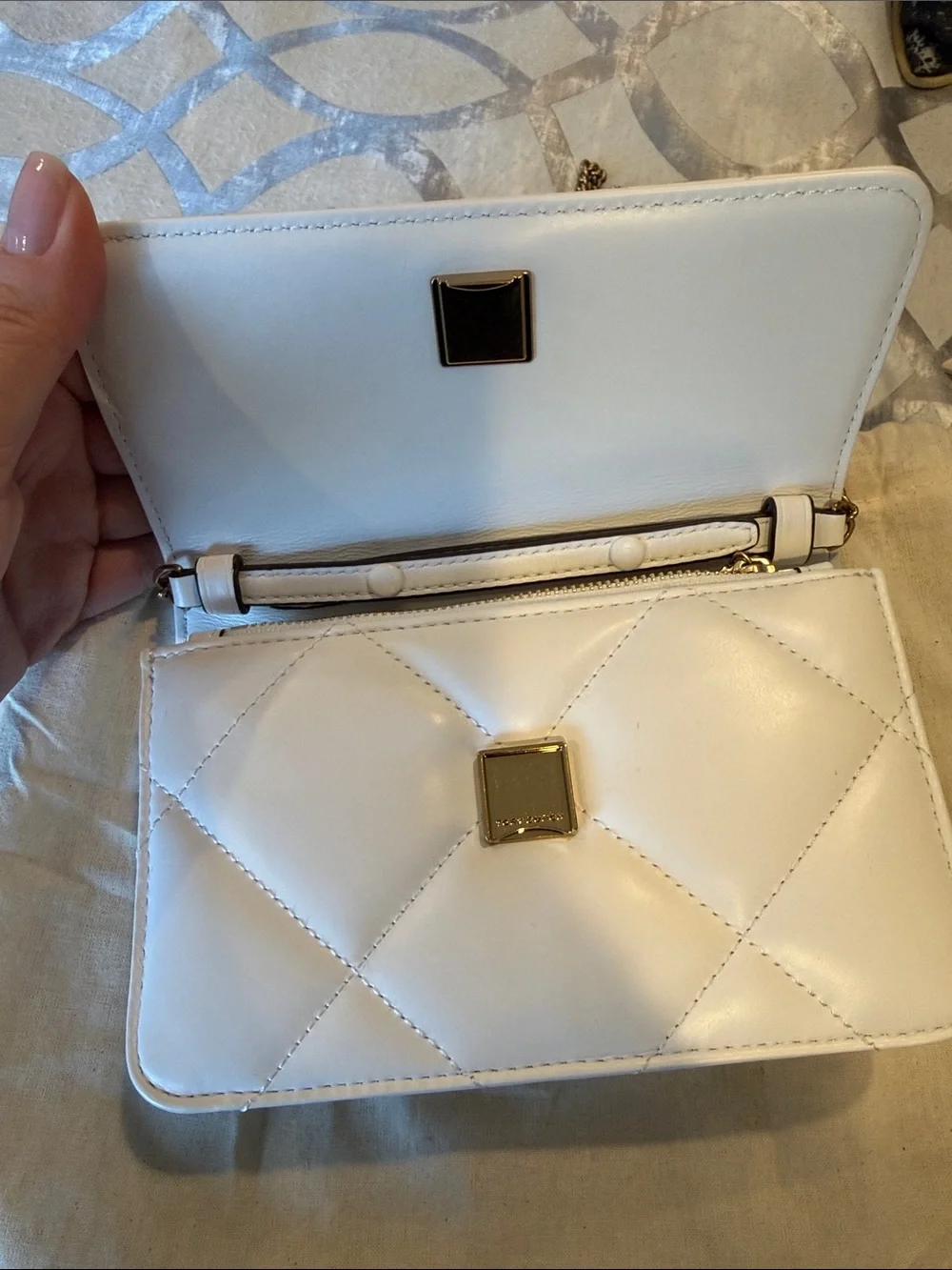 Tory Burch compact white